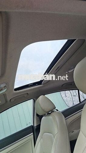 Hyundai Elantra 2019 1.6AT 70000 km