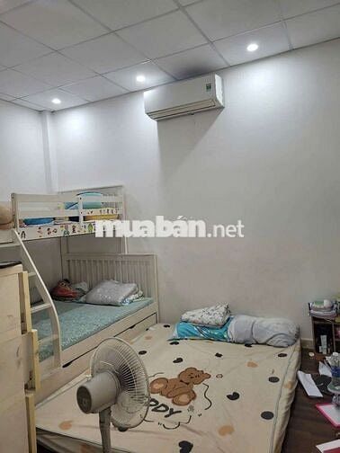 💥Cần Bán Gấp nhà 1trệt 1lầu 2pn.2wc Sổ hồng hoàn công