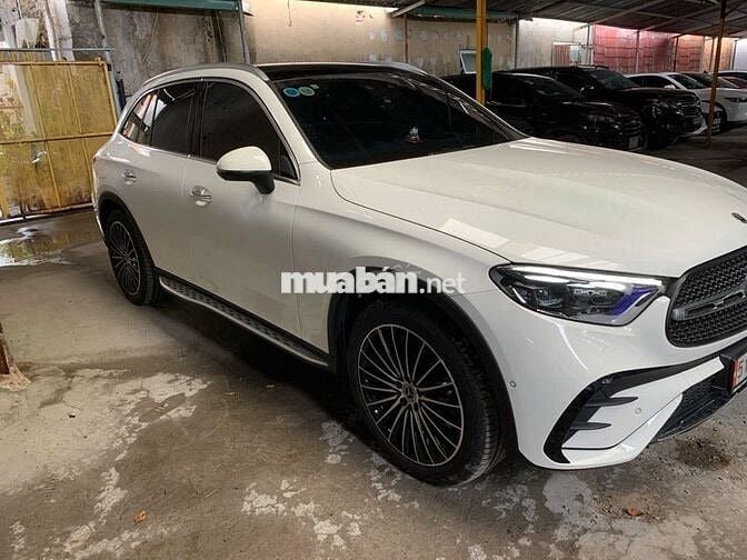 Mercedes Benz GLC 2023 300 4Matic - 11000 km