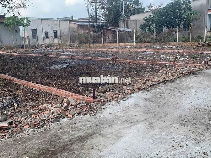 Chỉ 140tr sở hữu ngay nền đất thổ cư sổ riêng 150m2, sát QL1A Đồng Nai