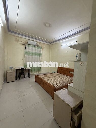 Cho Nữ Thuê phòng có đầy đủ máy lạnh,tủ,toilet.