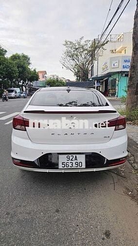 Hyundai Elantra 2019 1.6AT 70000 km