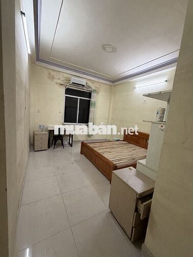 Cho Nữ Thuê phòng có đầy đủ máy lạnh,tủ,toilet.