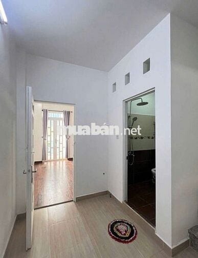 Nhà LÊ VĂN QUỚI [4x9, 3 lầu, 3pn, 3toilet] 12tr/tháng