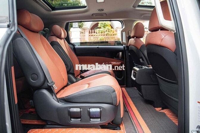 Kia Carnival Signature mẫu All New 2024 - 12000 km