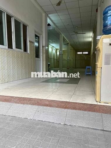 Cho thuê nhà thích hợp làm kho xưởng cty tổng diện tích sử dụng 300m