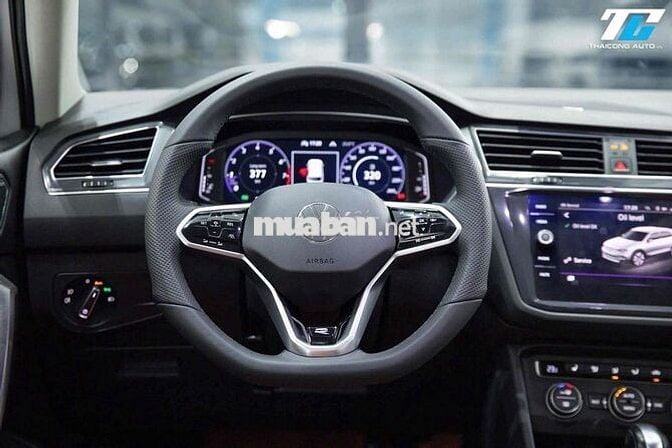 Volkswagen Tiguan Luxury S 2021 - 30000 km