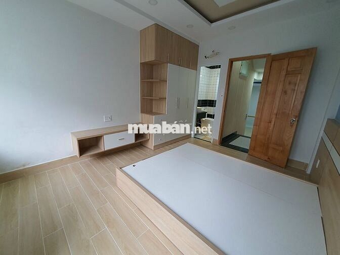 Nhà 3,5x18m gần mặt tiền, đối diện chung cư Sơn Kỳ.