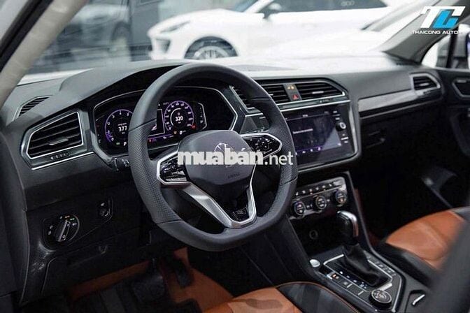 Volkswagen Tiguan Luxury S 2021 - 30000 km