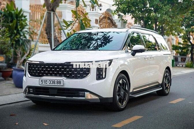 Kia Carnival Signature mẫu All New 2024 - 12000 km