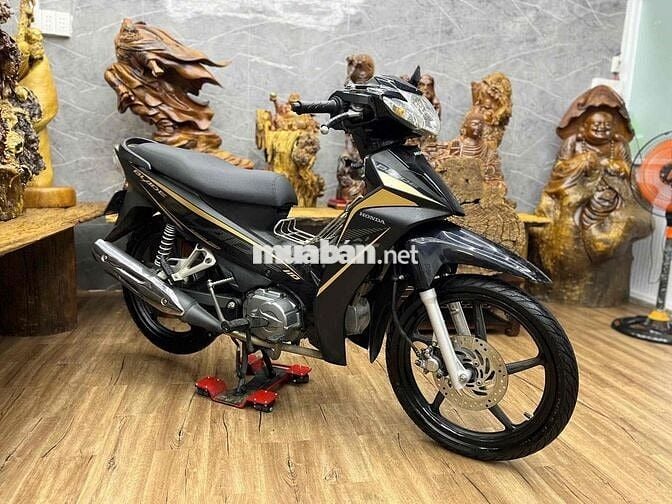 👉Wave blade 2016 chính chủ bstp máy móc zin êm