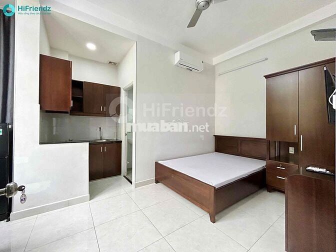 Căn Hộ Studio - 25m2 - Full Nội Thất - Thang Máy- Khu Sân Bay