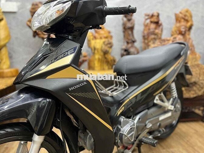 👉Wave blade 2016 chính chủ bstp máy móc zin êm