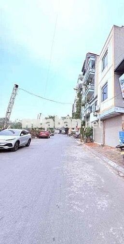 đất phân lô khu phố Đức Giang phường việt Hưng mới