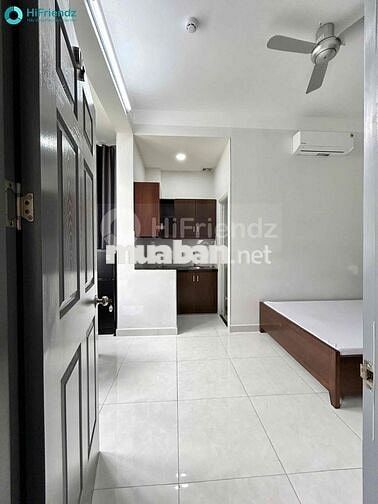 Căn Hộ Studio - 25m2 - Full Nội Thất - Thang Máy- Khu Sân Bay