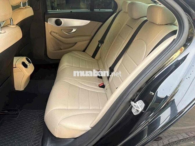 Mercedes C200 2016 Đen Kem