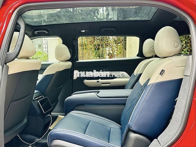 VinFast VF9 Plus Đỏ Mới 100%