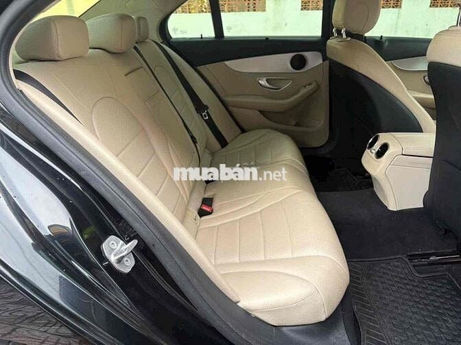 Mercedes C200 2016 Đen Kem
