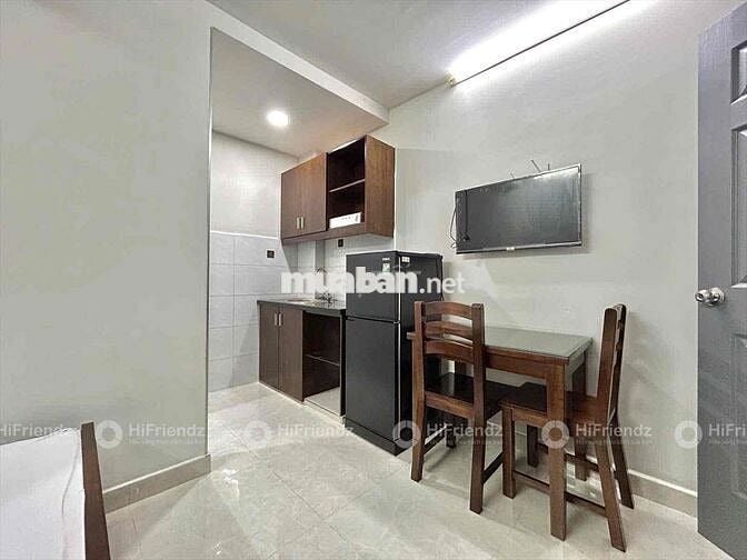 Căn Hộ Studio - 25m2 - Full Nội Thất - Thang Máy- Khu Sân Bay
