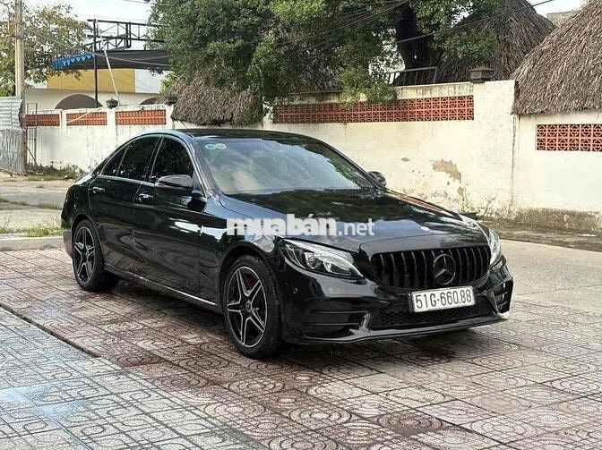 Mercedes C200 2016 Đen Kem