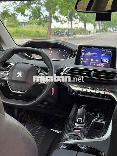 Peugeot 3008 2018 1.6L Turbo - 40000 km