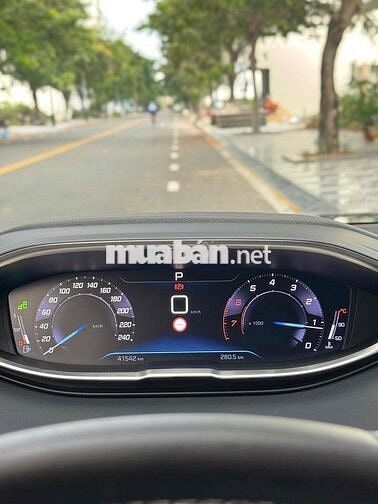 Peugeot 3008 2018 1.6L Turbo - 40000 km