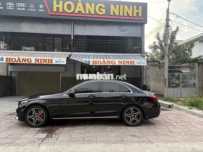 Mercedes C200 2016 Đen Kem