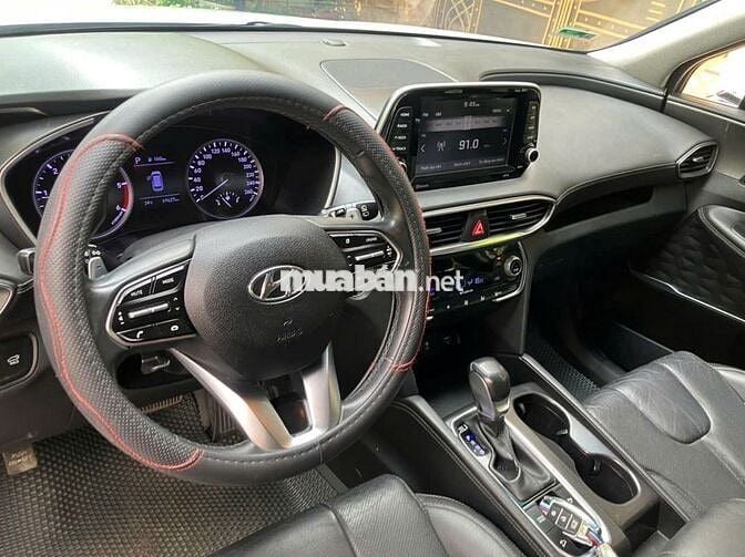 Gia đình cần bán xe Hyundai Santa Fe dầu SX 2019