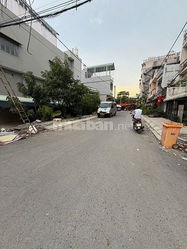 Bán nền đất góc 2 mặt tiền KDC Nam Hùng Vương Bình Tân – đường lớn