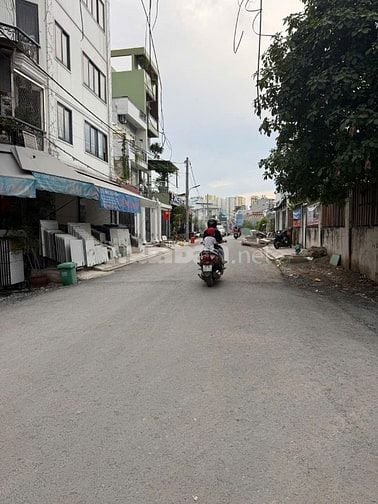 Bán nền đất góc 2 mặt tiền KDC Nam Hùng Vương Bình Tân – đường lớn