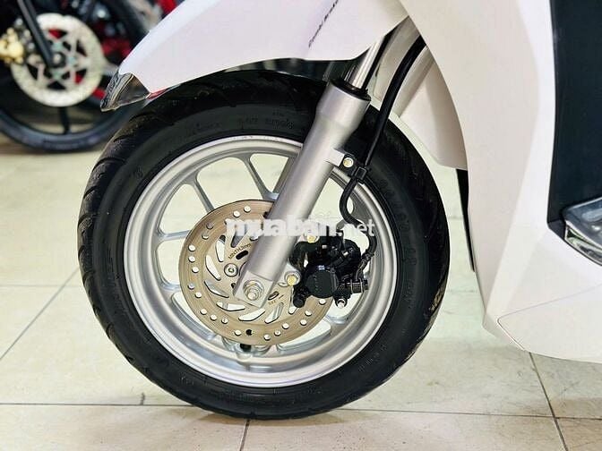 XE MÁY THỊNH PHÁT - LEAD 125CC TRẮNG CBS ĐKÝ 2025