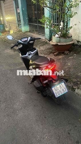 cần bán xe như hình . giao cccd chủ