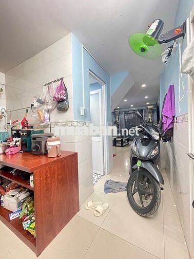 BÁN NHÀ LẠC LONG QUÂN P10 TÂN BÌNH 2 TẦNG NỞ HẬU TÀI LỘC GIÁ 3.99 T TL