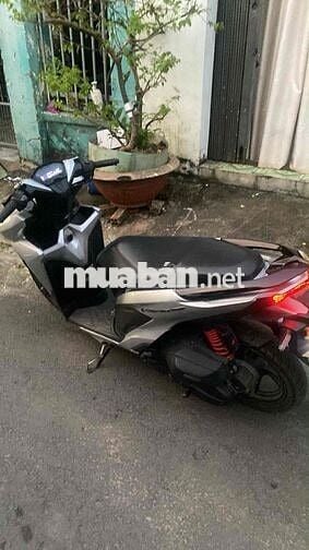 cần bán xe như hình . giao cccd chủ