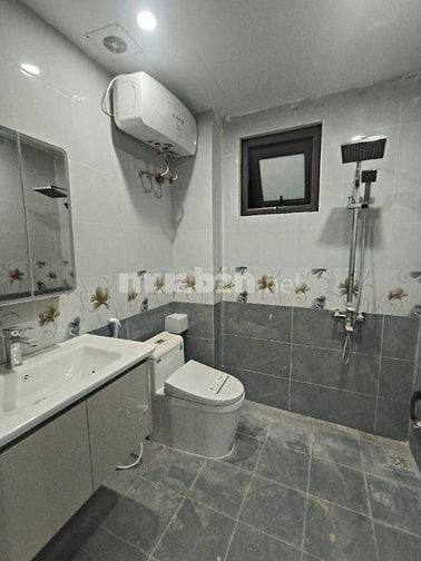 Chính chủ gửi bán ngõ 229 số 21 minh khai, xây mới có GPXX, giá 8.6 tỷ