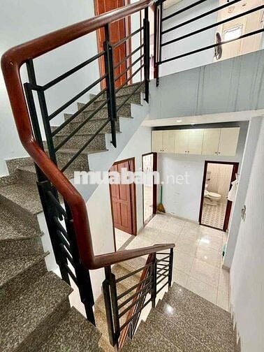 CHỦ BÁN NHÀ GÓC 2 MT NVK P8 . 6 TỶ 39