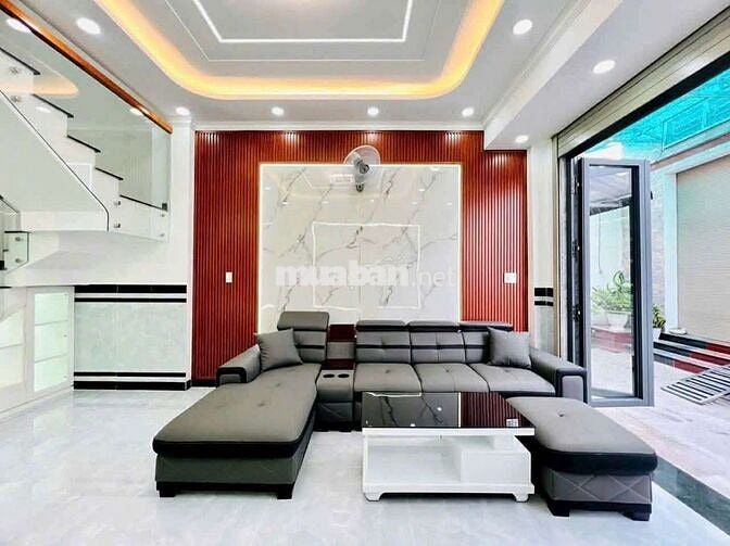 BÁN NHÀ ĐƯỜNG TRẦN THỊ NĂM, HXH,4×11 , 2TẦNG MỚI,SHR.