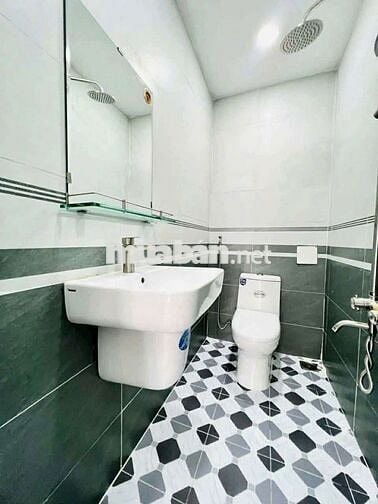 BÁN NHÀ ĐƯỜNG TRẦN THỊ NĂM, HXH,4×11 , 2TẦNG MỚI,SHR.