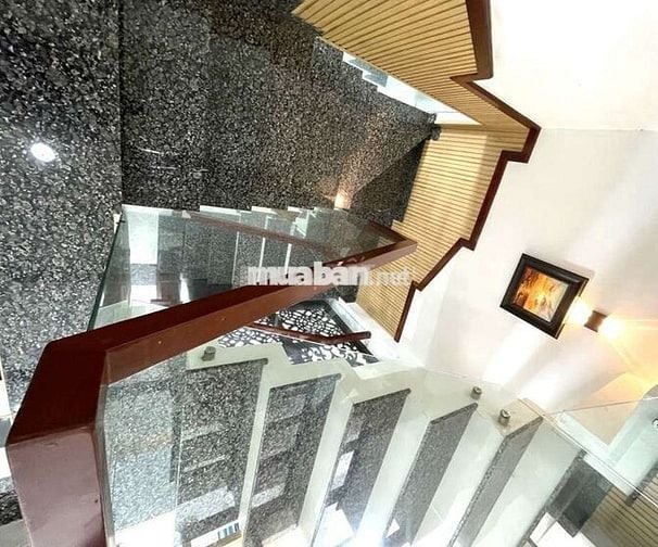 Bán nhà hẻm 5m, nở hậu, gần Quang Trung, 68m, 5 tầng btct, giá  7 tỷ 8