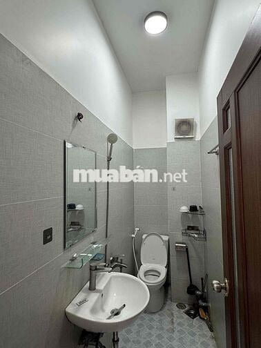 Phòng Khu Tên Lửa, Sạch, Thoáng