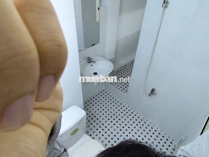 Phòng quận 7 RỘNG, Gác Cao, TIỆN NGHI HOÀN HẢO - Xung quanh có mọi thứ