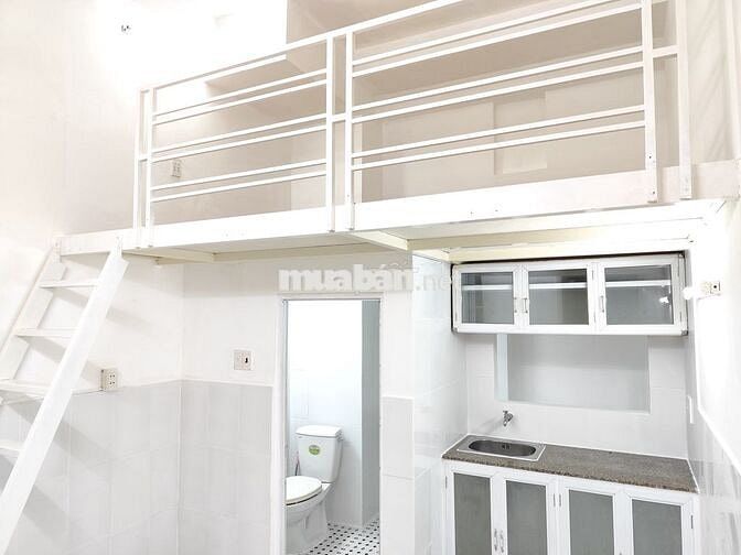 Phòng quận 7 RỘNG, Gác Cao, TIỆN NGHI HOÀN HẢO - Xung quanh có mọi thứ