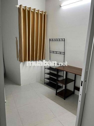 Cho thuê nhà nguyên căn full nội thất đường Bến Vân Đồn,Quận 4 (32m2)