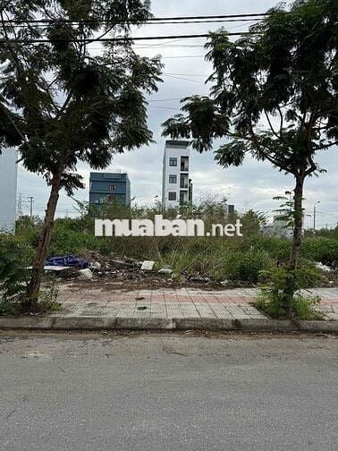 BÁN LÔ ĐẤT ĐẸP - ĐƯỜNG CỒN DẦU 18 - HÒA XUÂN -View Công viên