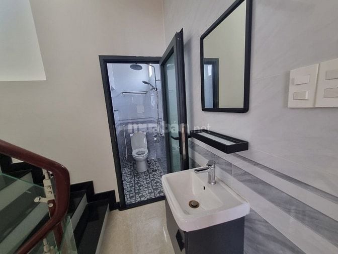 NHÀ XINH, YÊN BÌNH, GẦN QUẬN 1