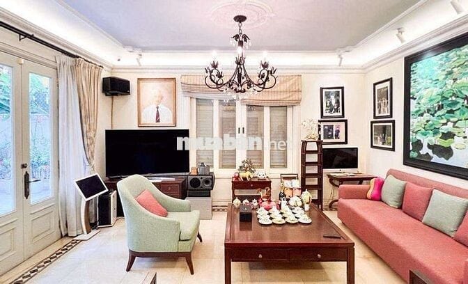 Bán đất tại Lê Quảng Chí, 7,9 tỷ, 100m2, sổ CC, gần ngã 4 siêu đẹp