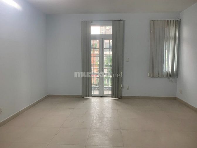 Cho thuê nhà Him Lam mặt tiền đường Hoàng Trọng Mậu giá 58T/tháng 