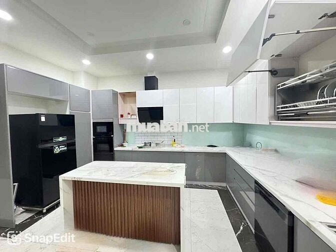 CHO THUÊ BIỆT THỰ CÓ HỒ BƠI , CHẾ LÀN VIÊN , TÂN PHÚ