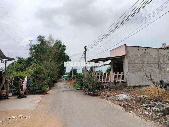 * Đất thổ cư sát QL51 tôi cần bán, đường xe hơi