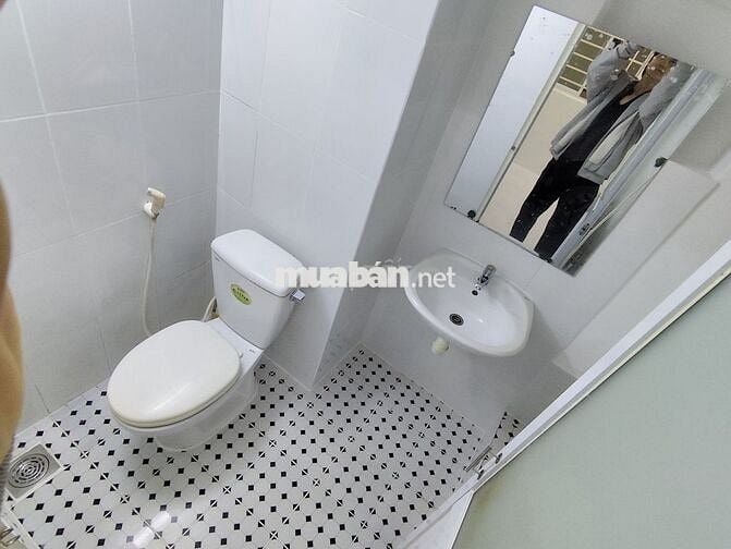 Phòng quận 7 RỘNG, Gác Cao, TIỆN NGHI HOÀN HẢO - Xung quanh có mọi thứ